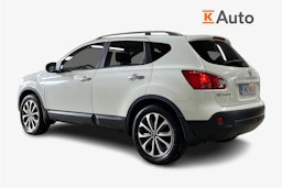 valkoinen Nissan Qashqai 2010 kuva 2.