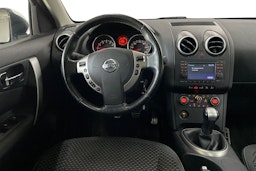valkoinen Nissan Qashqai 2010 kuva 9.