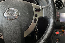 valkoinen Nissan Qashqai 2010 kuva 17.