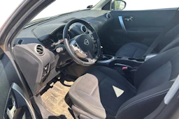 ruskea (beige) Nissan Qashqai 2010 kuva 3.