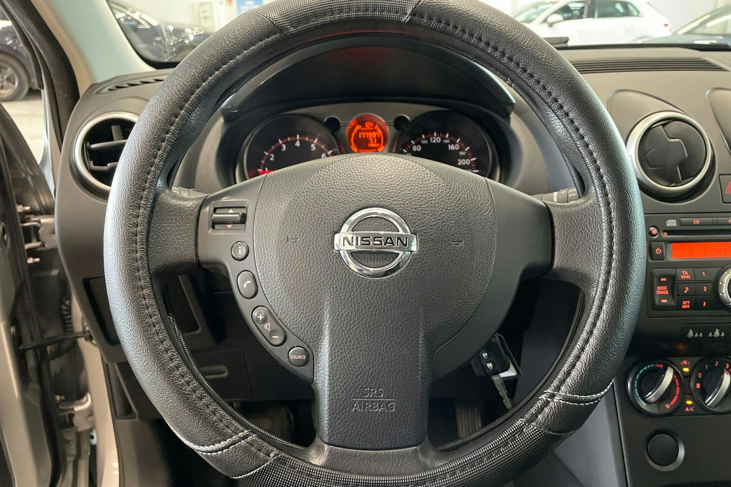 hopea Nissan Qashqai 2010 kuva 15.