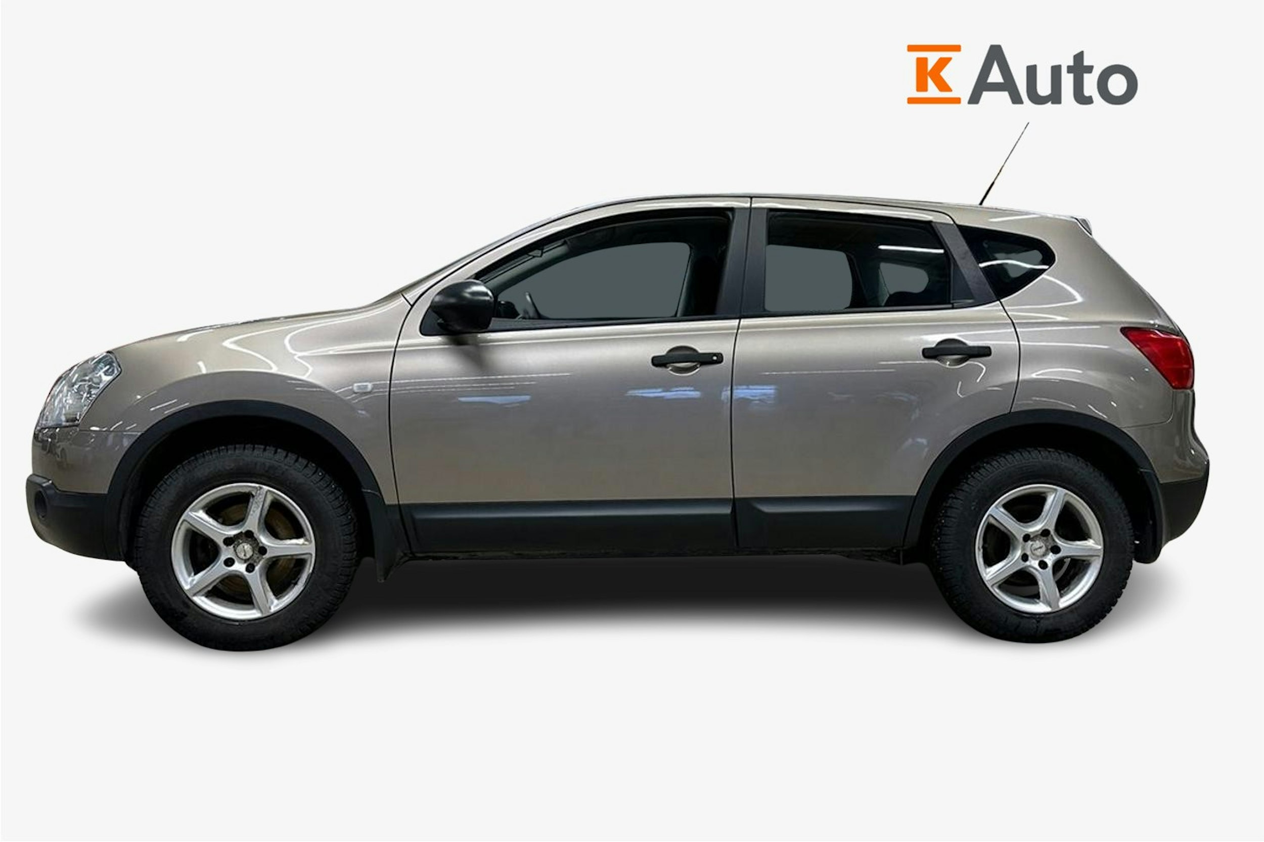 ruskea (beige) Nissan Qashqai 2010 kuva 6.