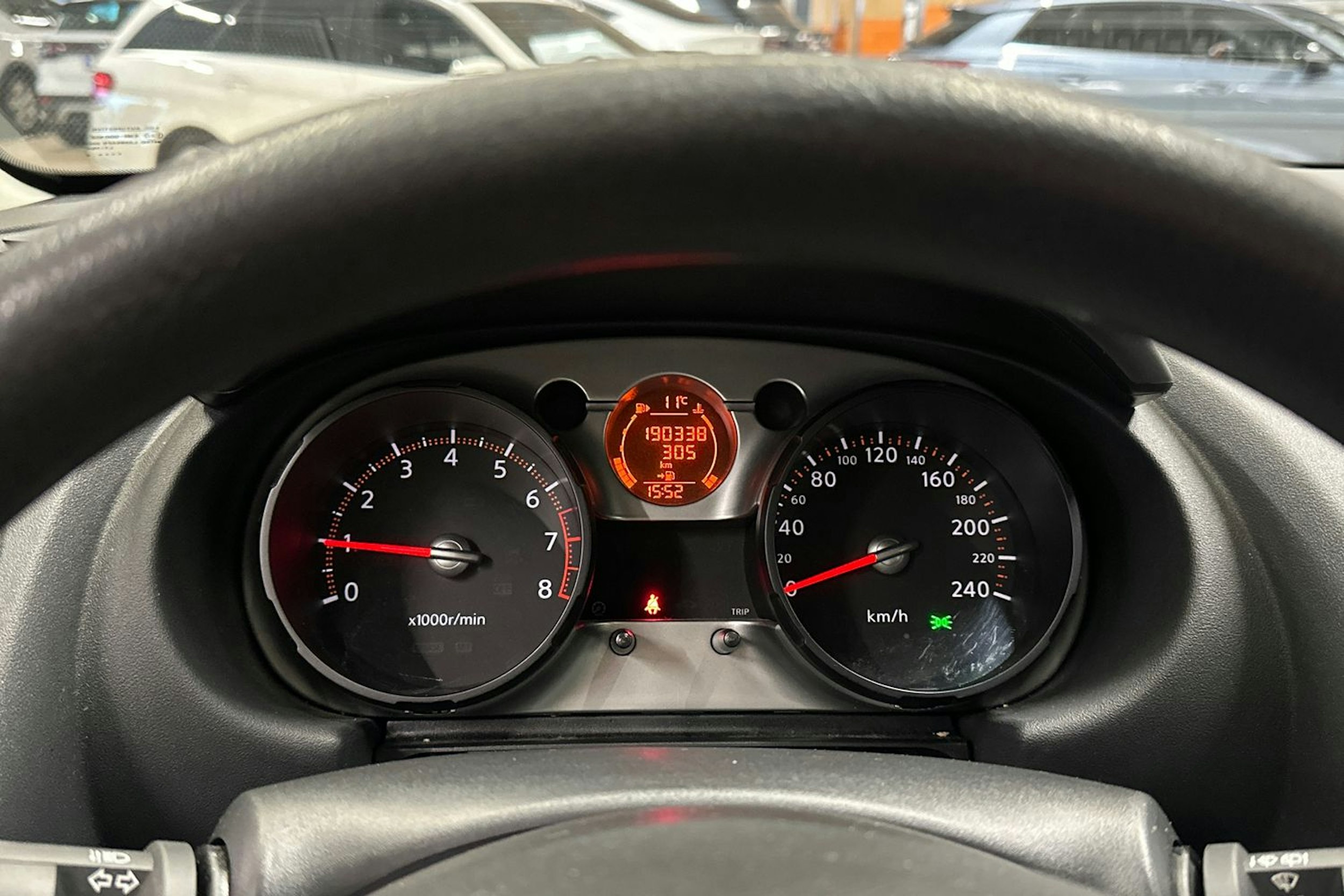 ruskea (beige) Nissan Qashqai 2010 kuva 19.