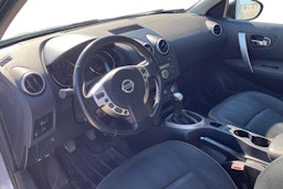 harmaa Nissan Qashqai 2010 kuva 3.