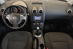 Ruskea (beige) Nissan Qashqai 2010 kuva 9.