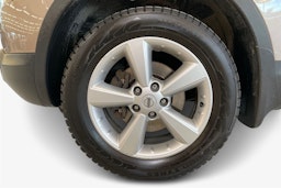 Ruskea (beige) Nissan Qashqai 2010 kuva 11.