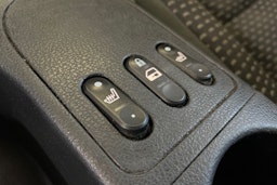 Ruskea (beige) Nissan Qashqai 2010 kuva 18.