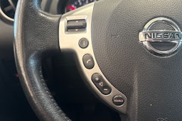 musta Nissan Qashqai 2011 kuva 15.