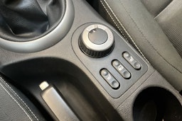 hopea Nissan Qashqai 2011 kuva 16.