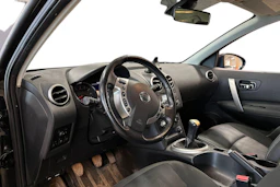 Musta Nissan Qashqai 2011 kuva 3.