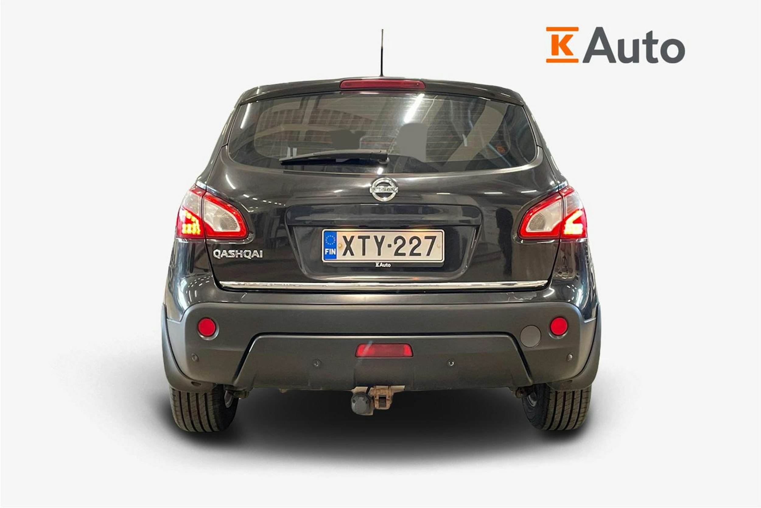 musta Nissan Qashqai 2011 kuva 3.