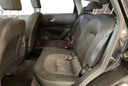 musta Nissan Qashqai 2011 kuva 10.