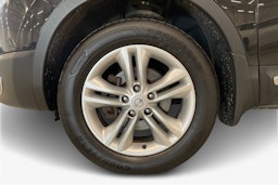 musta Nissan Qashqai 2011 kuva 11.