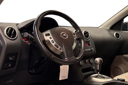 violetti Nissan Qashqai 2012 kuva 3.