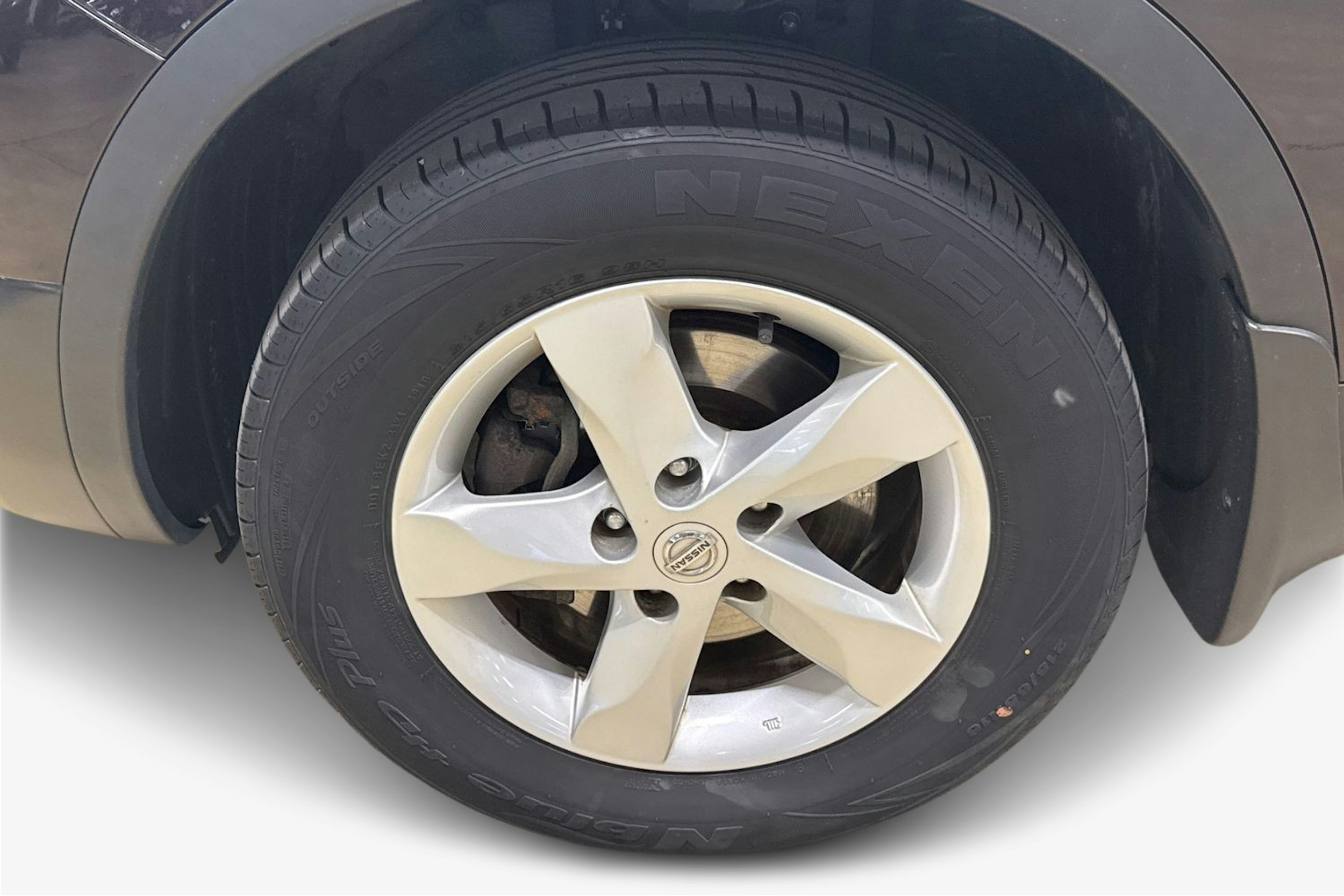 violetti Nissan Qashqai 2012 kuva 11.