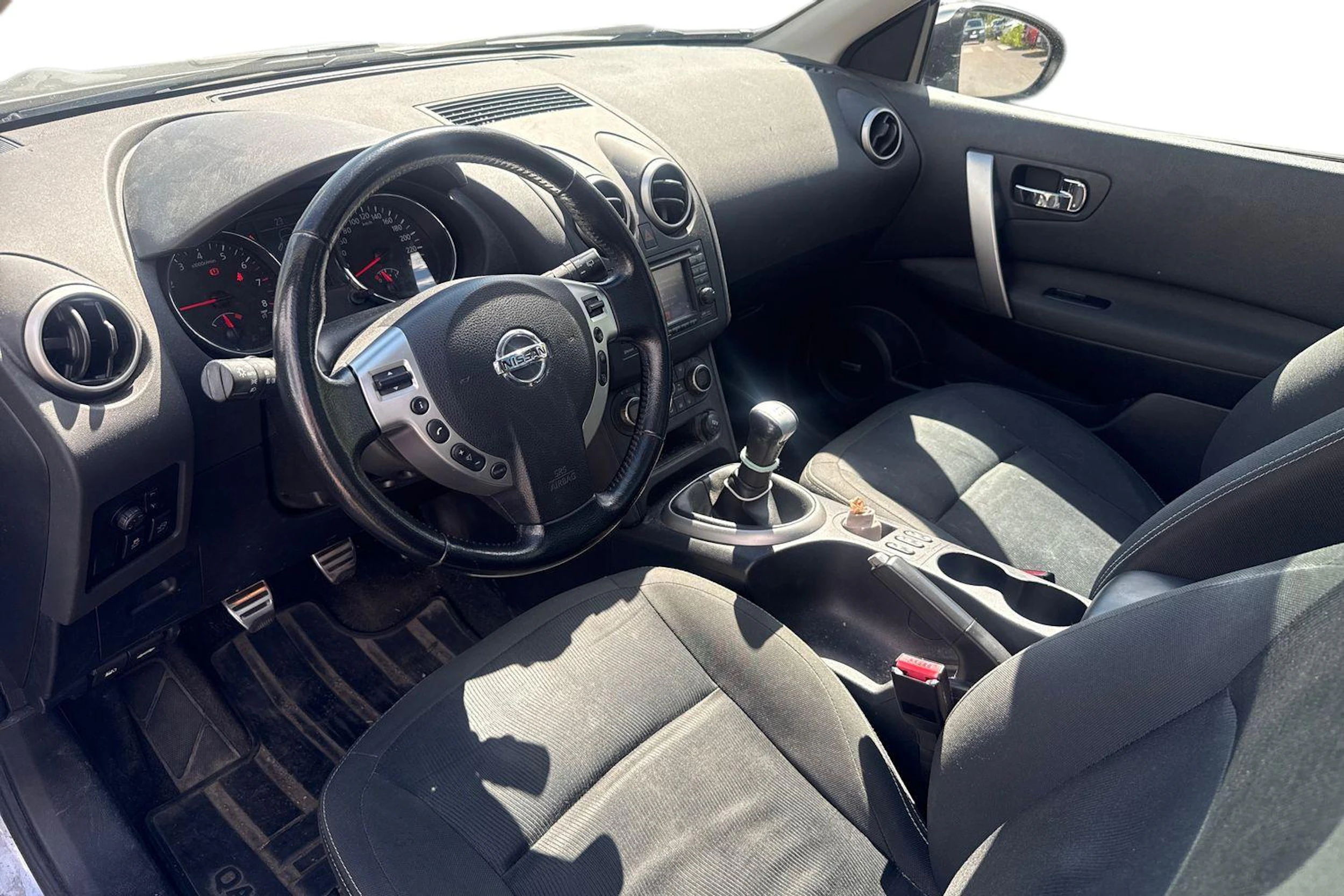 hopea Nissan Qashqai 2012 kuva 3.