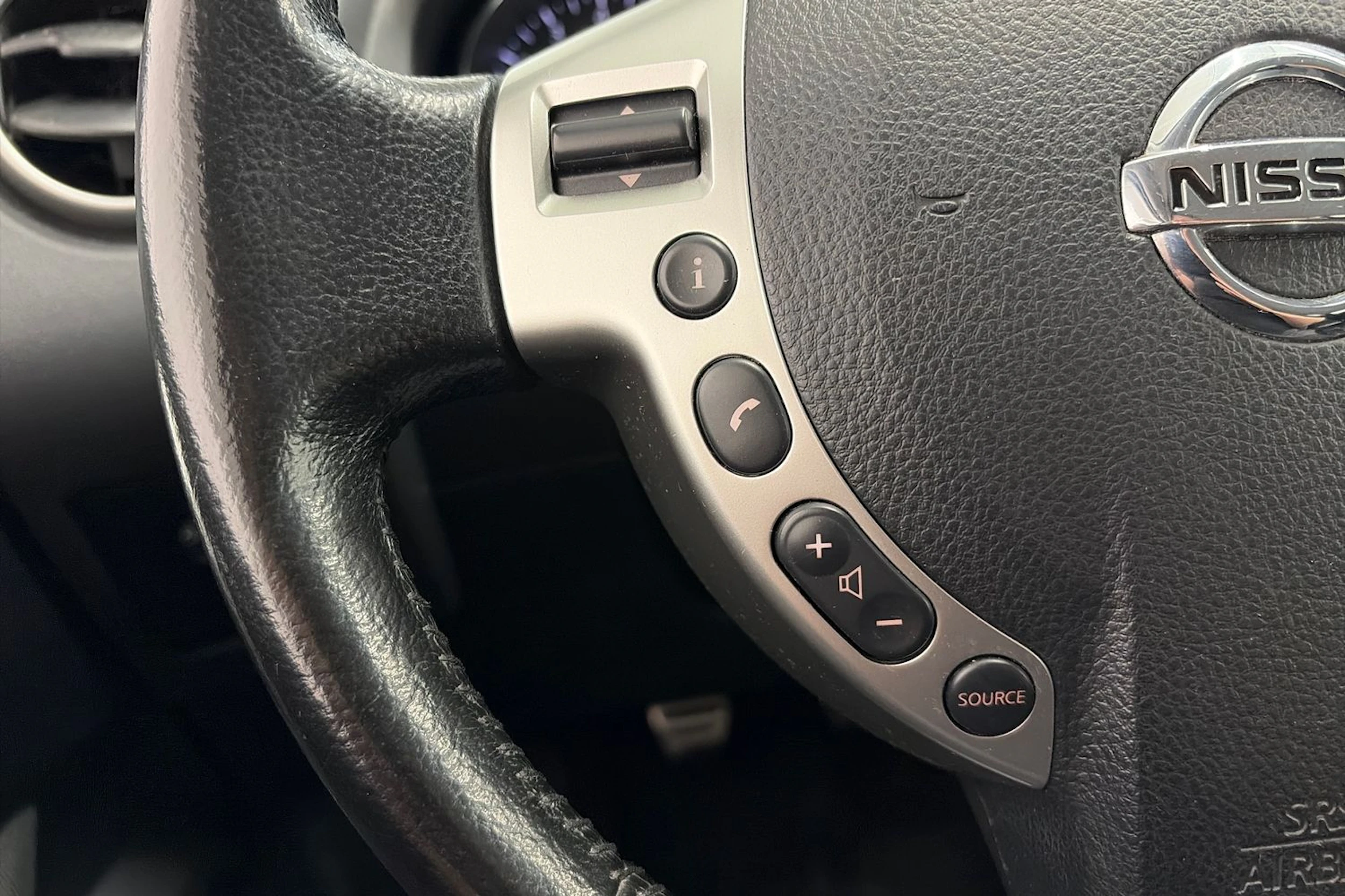 hopea Nissan Qashqai 2012 kuva 13.