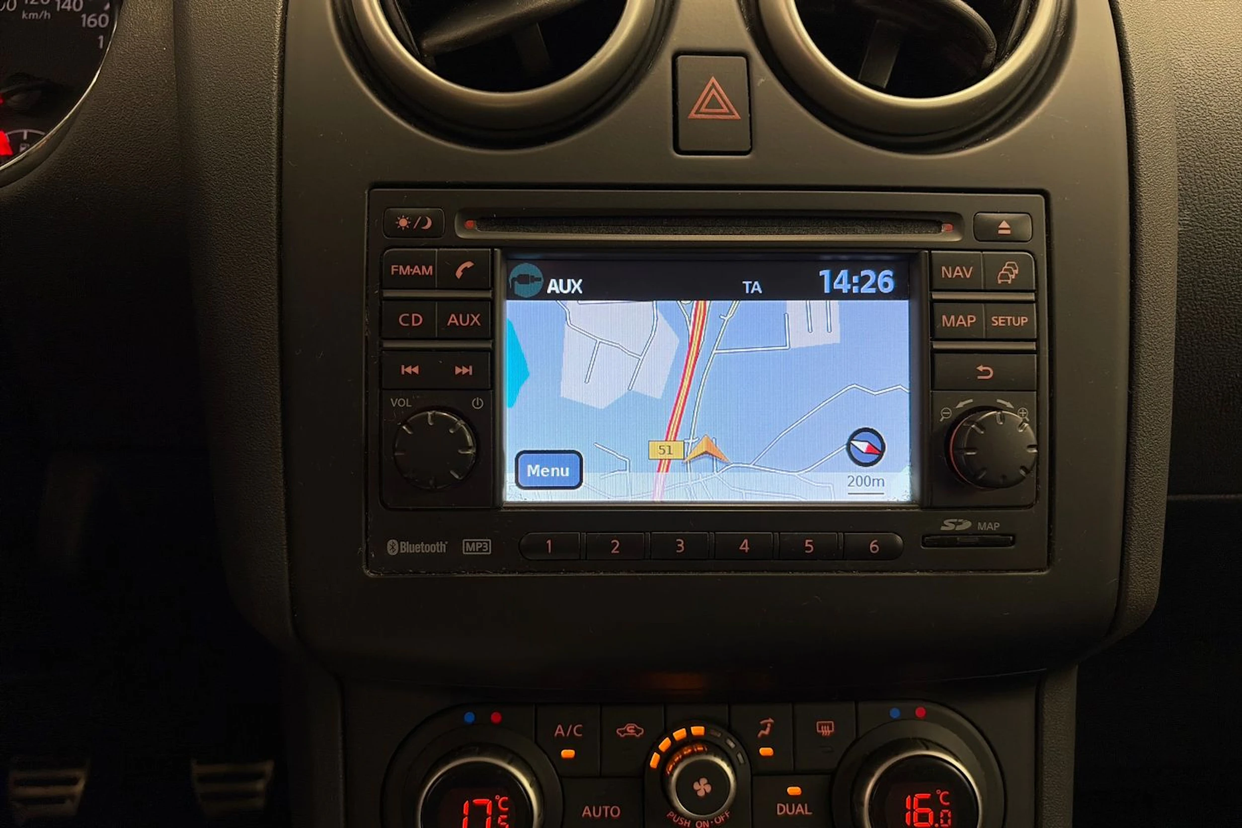 hopea Nissan Qashqai 2012 kuva 15.