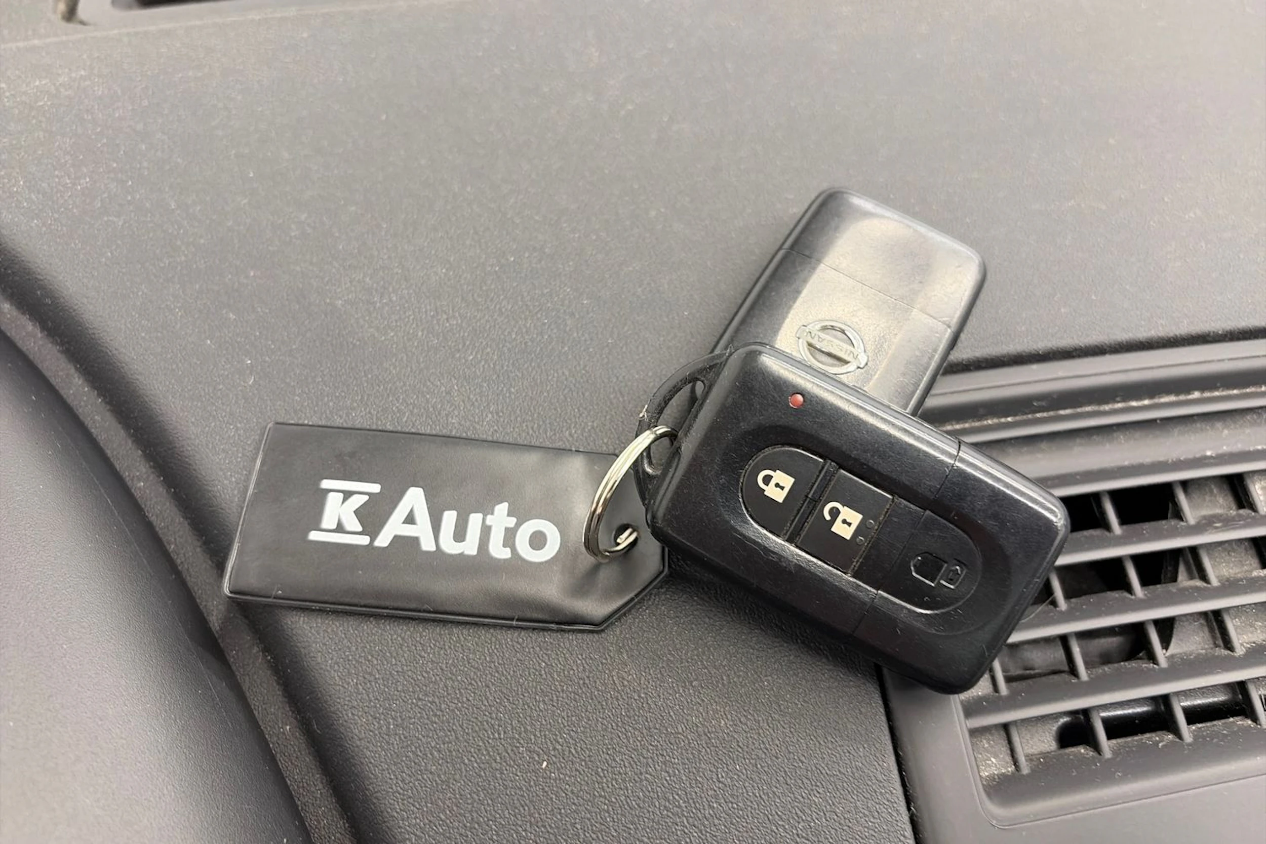 hopea Nissan Qashqai 2012 kuva 23.