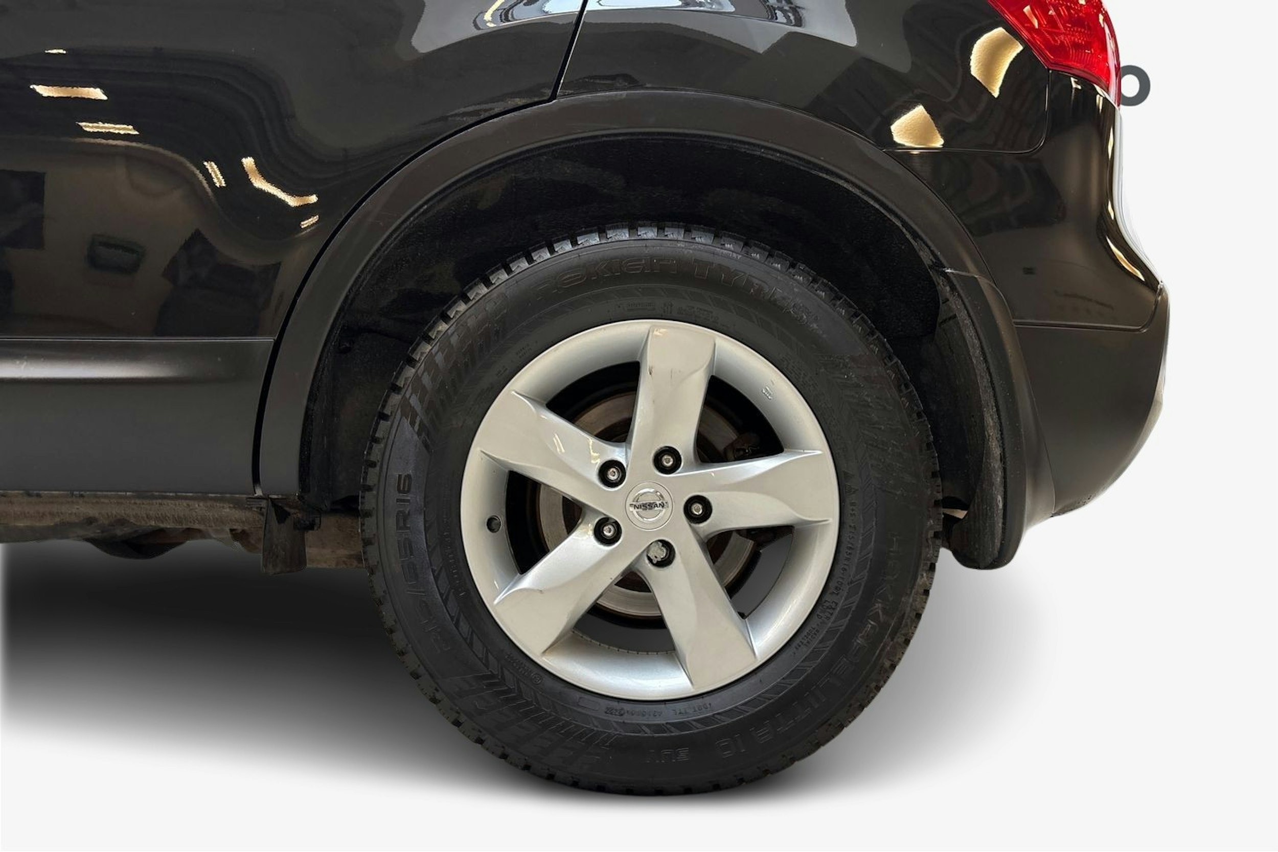 musta Nissan Qashqai 2012 kuva 9.