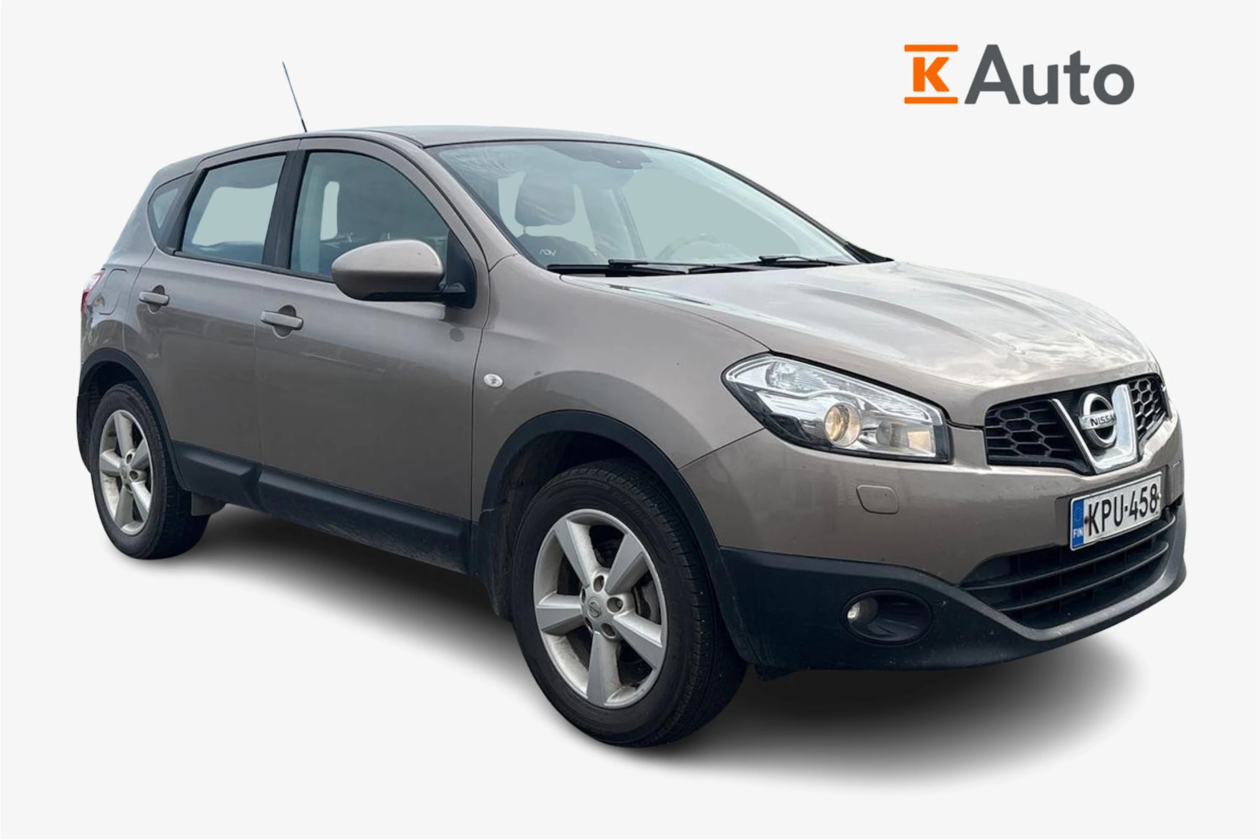 Ruskea (beige) Nissan Qashqai 2012 kuva 1.