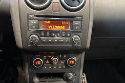 Ruskea (beige) Nissan Qashqai 2012 kuva 14.
