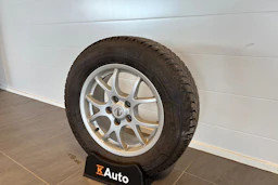 Ruskea (beige) Nissan Qashqai 2012 kuva 18.
