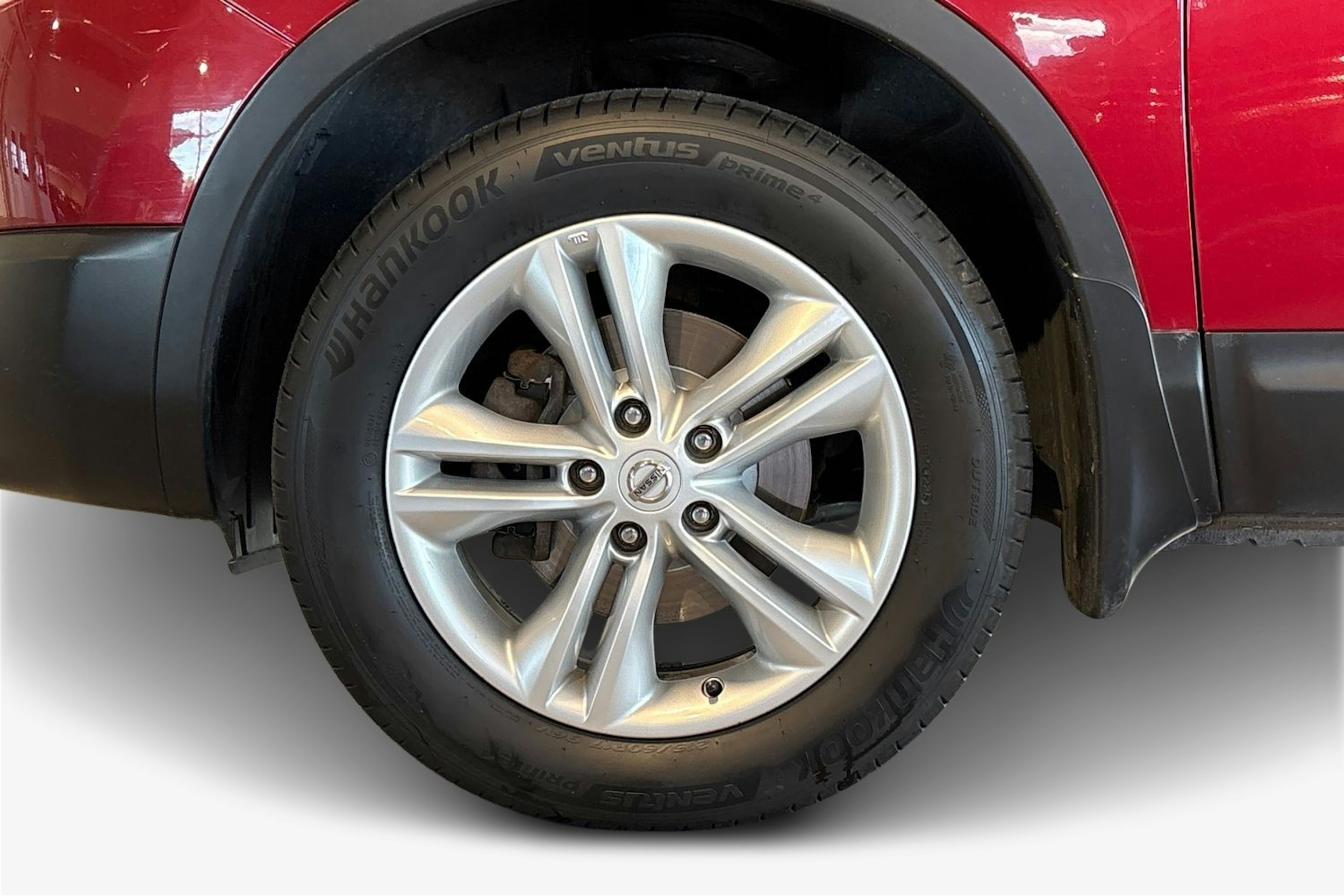 Punainen Nissan Qashqai 2012 kuva 9.