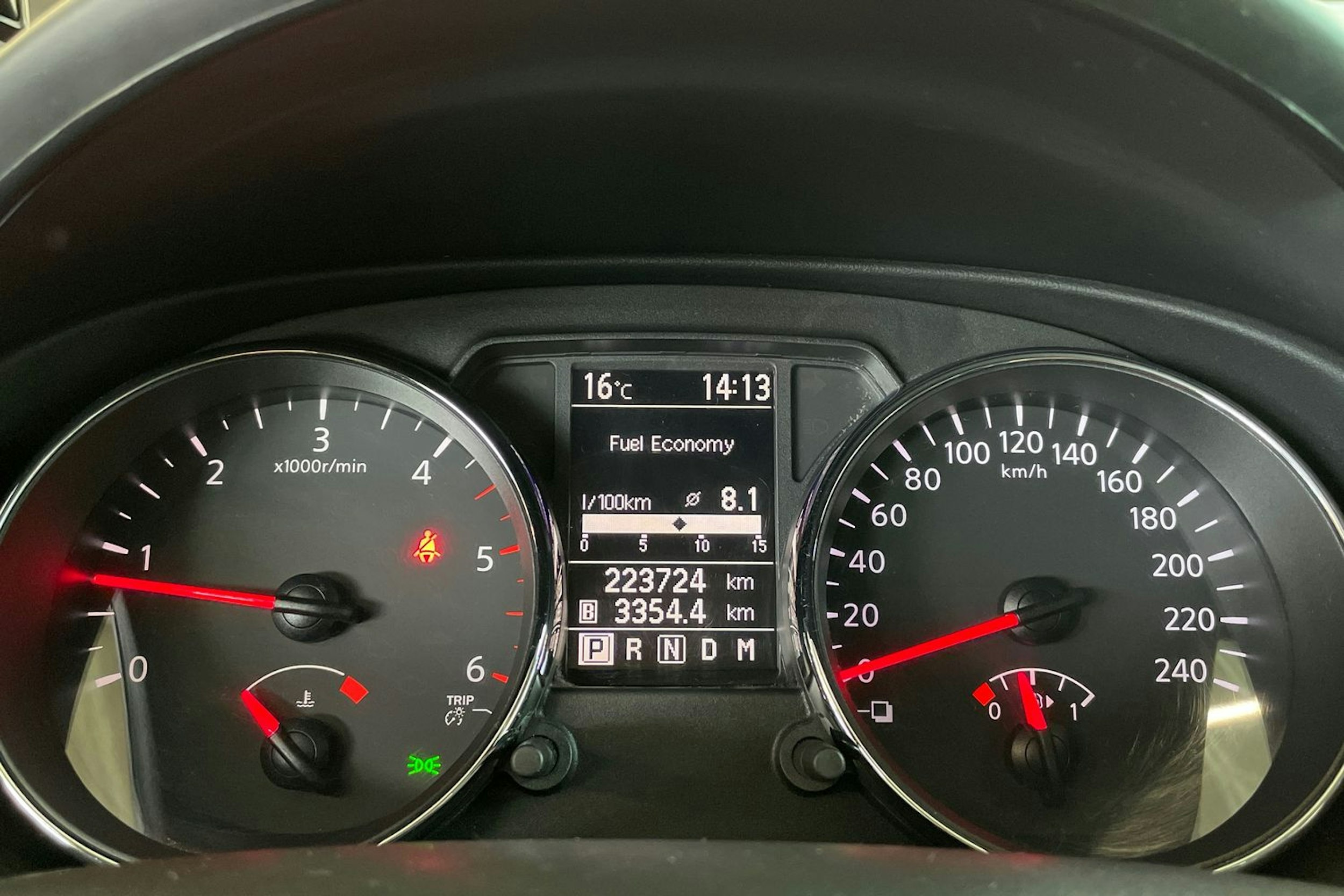 hopea Nissan Qashqai 2012 kuva 16.