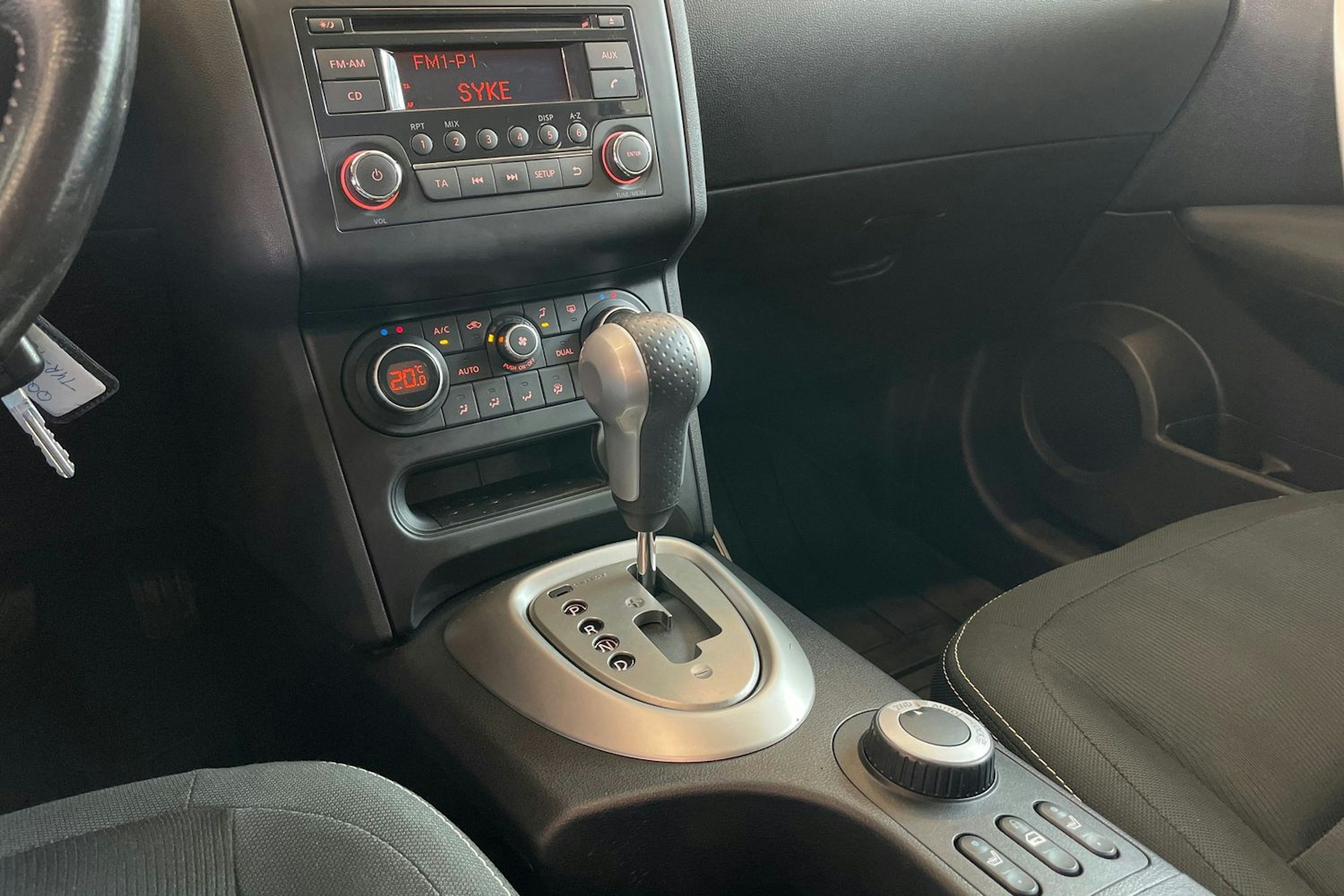 hopea Nissan Qashqai 2012 kuva 22.