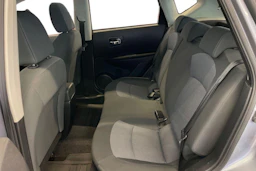 Harmaa Nissan Qashqai 2012 kuva 8.