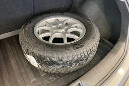 Harmaa Nissan Qashqai 2012 kuva 9.