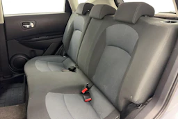 harmaa Nissan Qashqai 2013 kuva 11.