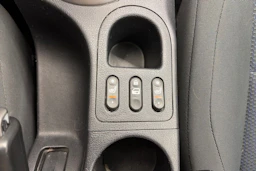 harmaa Nissan Qashqai 2013 kuva 23.