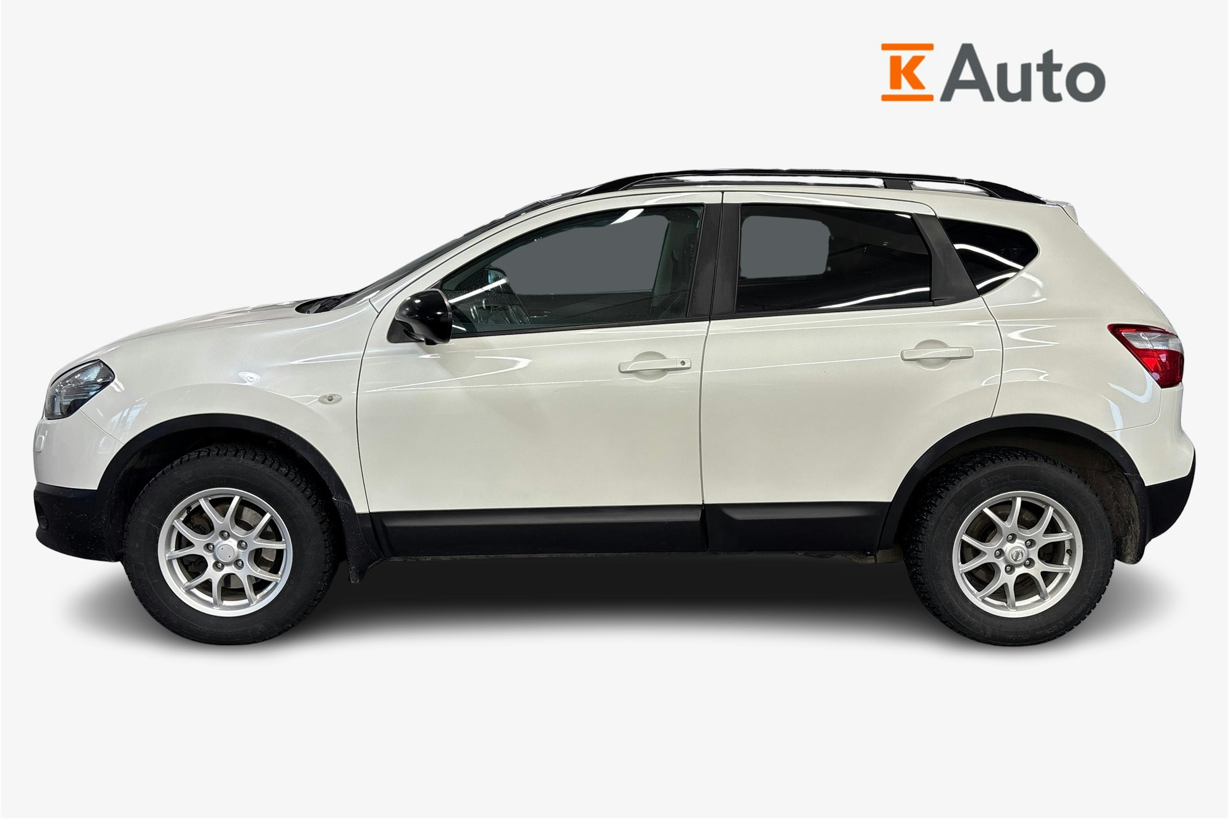 valkoinen Nissan Qashqai 2013 kuva 6.