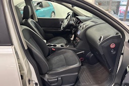 valkoinen Nissan Qashqai 2013 kuva 16.