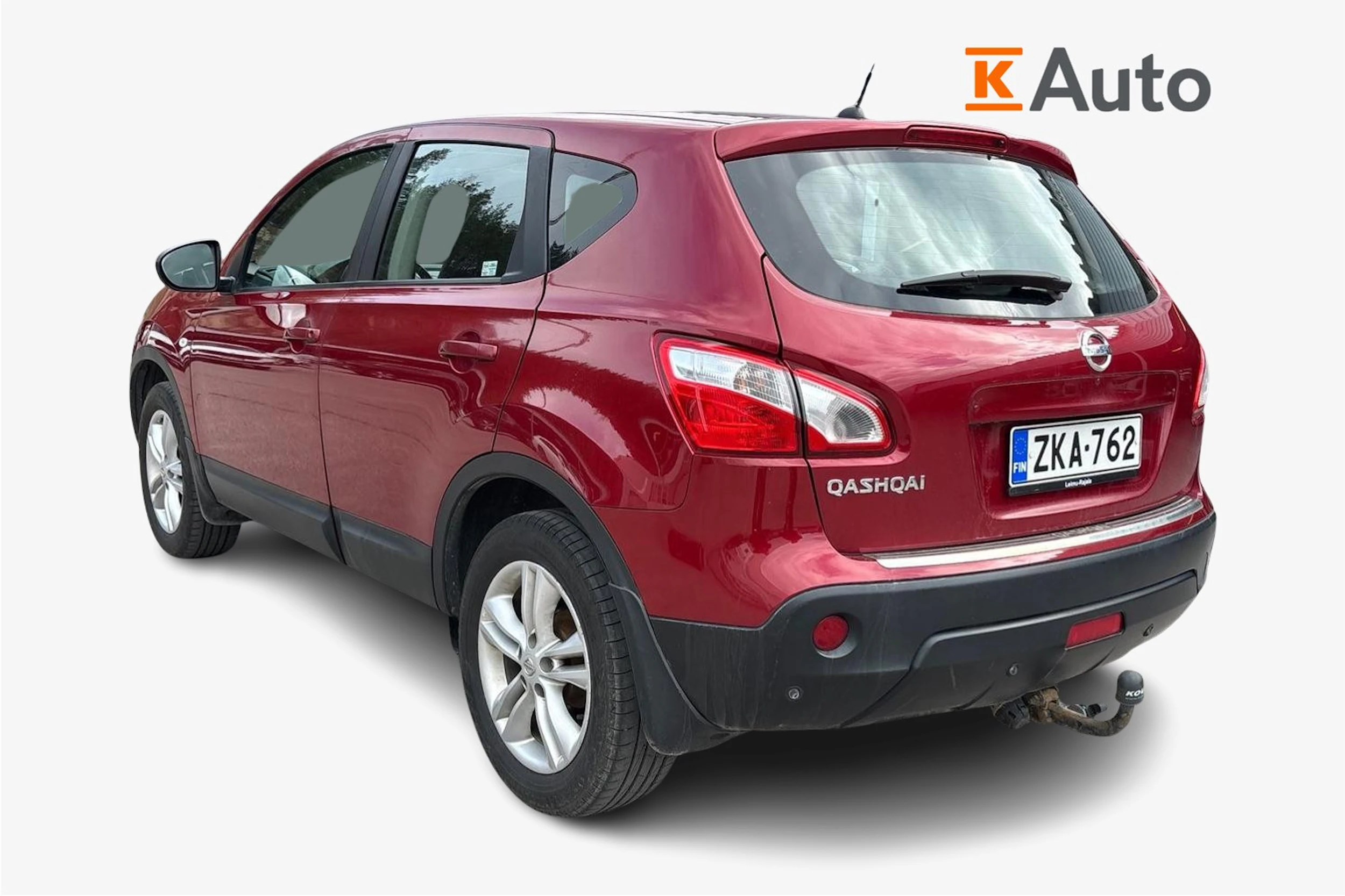 punainen Nissan Qashqai 2013 kuva 2.