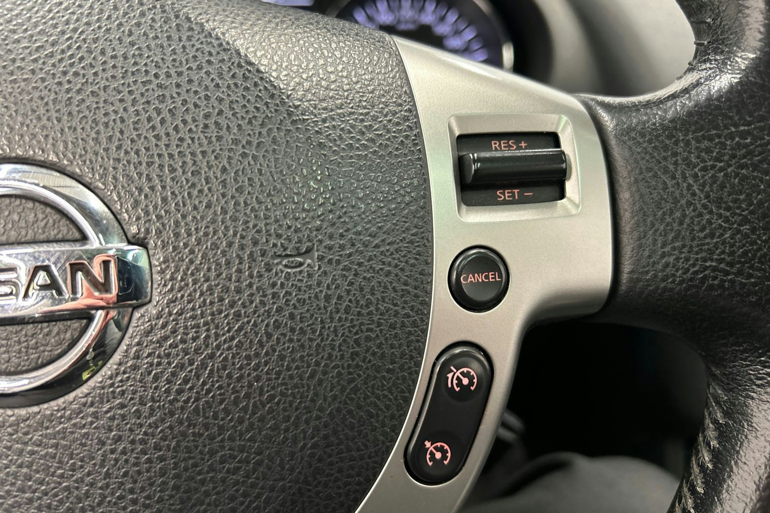 punainen Nissan Qashqai 2013 kuva 21.