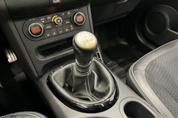 punainen Nissan Qashqai 2013 kuva 26.