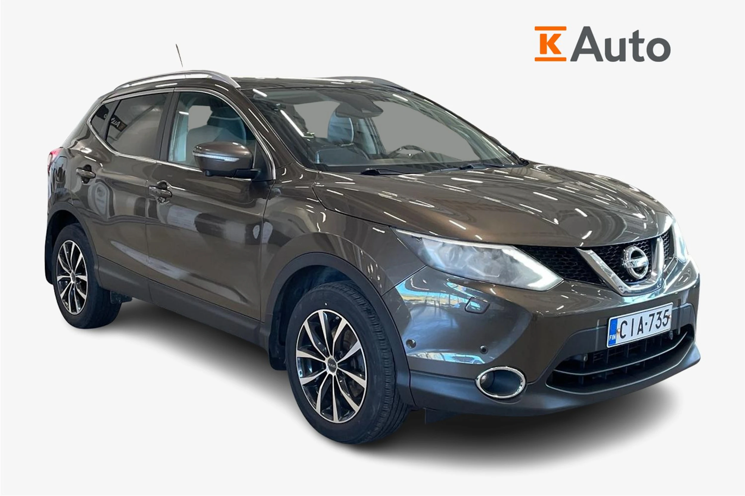 ruskea (beige) Nissan Qashqai 2014 kuva 1.