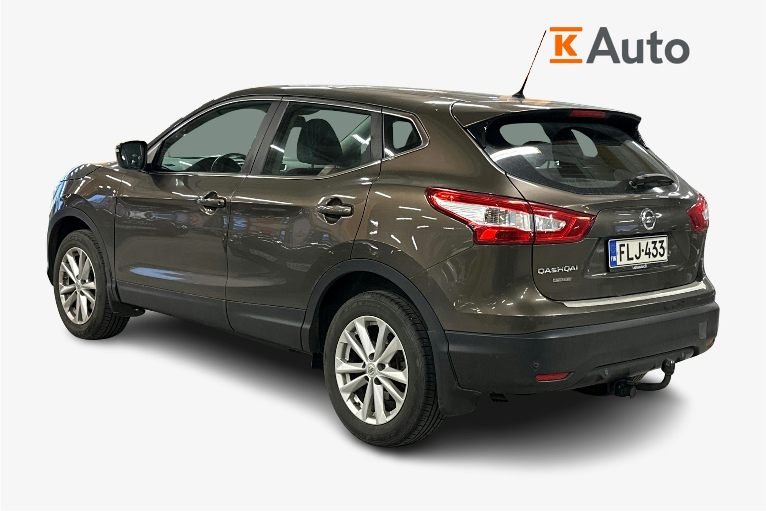 ruskea (beige) Nissan Qashqai 2014 kuva 2.