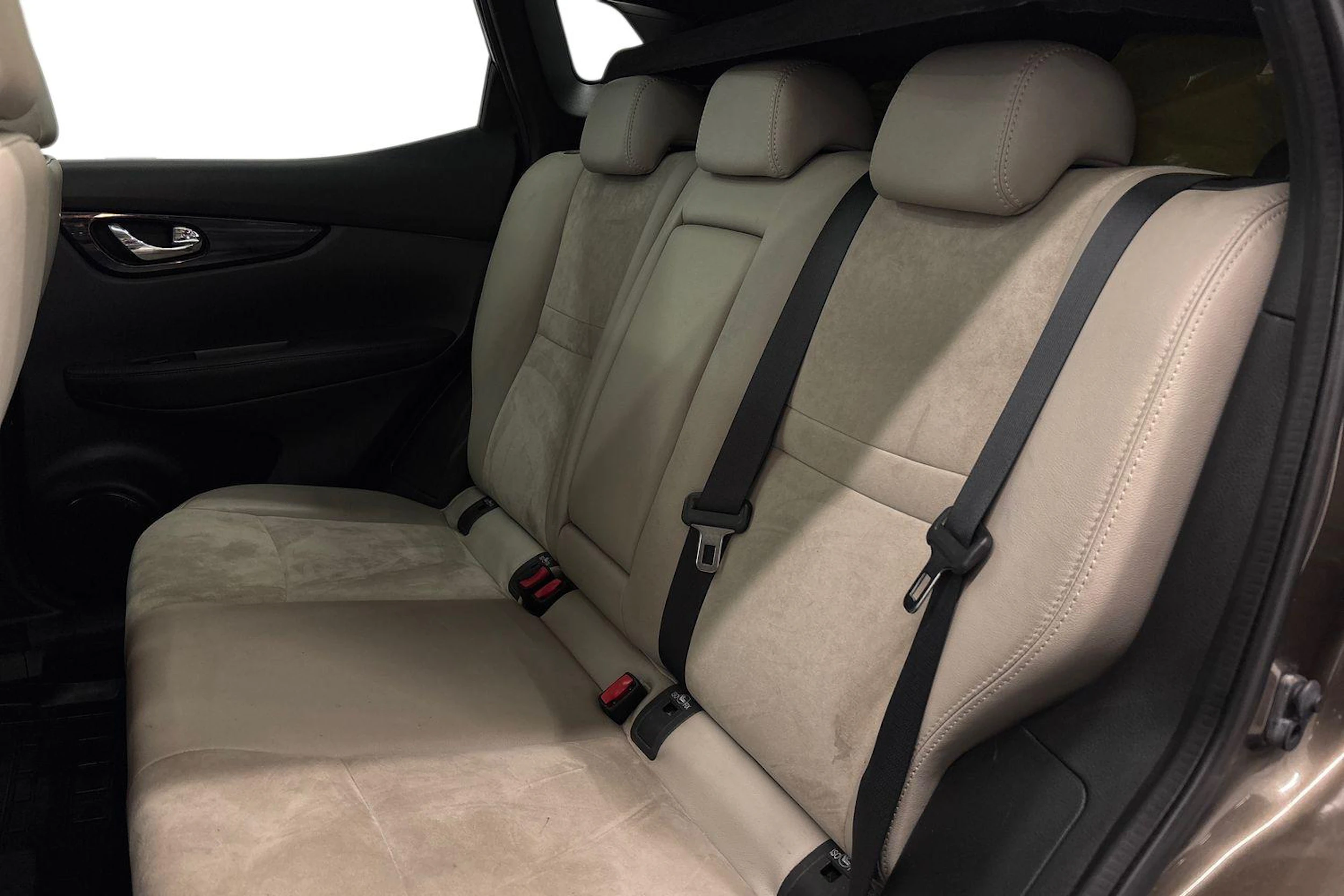 ruskea (beige) Nissan Qashqai 2014 kuva 8.