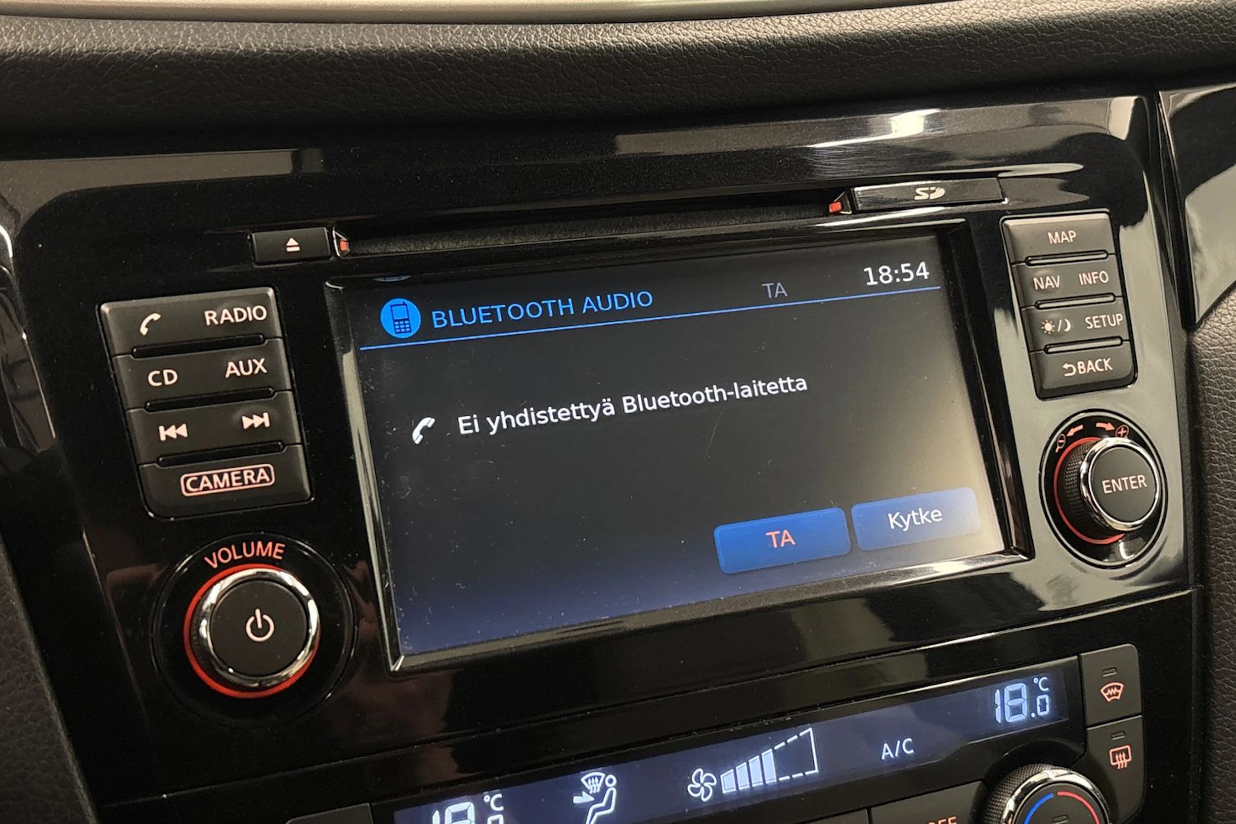 ruskea (beige) Nissan Qashqai 2014 kuva 18.