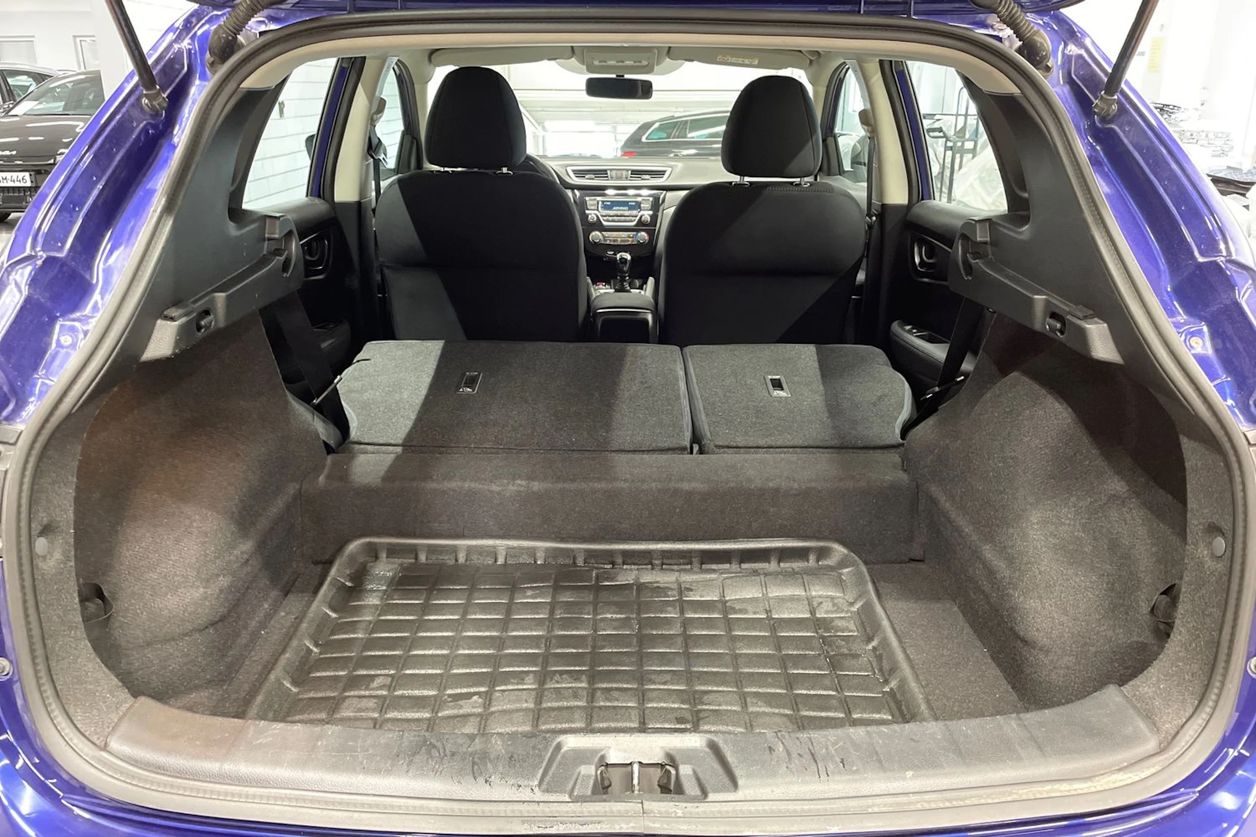 Sininen Nissan Qashqai 2014 kuva 11.