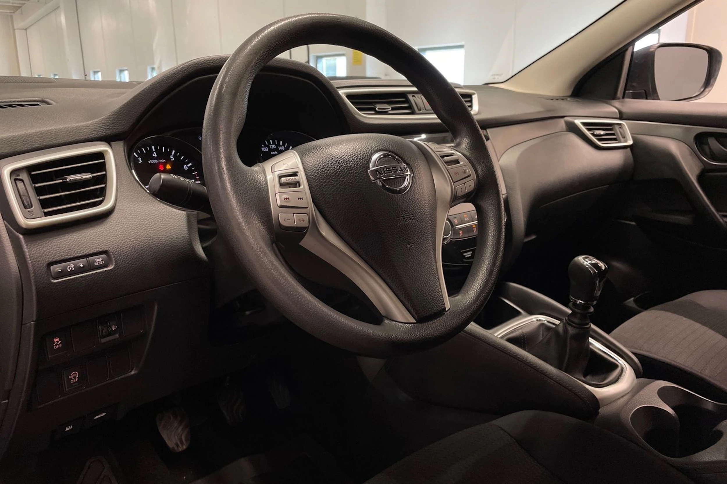 Sininen Nissan Qashqai 2014 kuva 18.