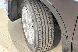 violetti Nissan Qashqai 2014 kuva 10.