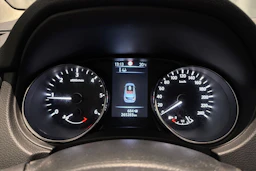 violetti Nissan Qashqai 2014 kuva 15.