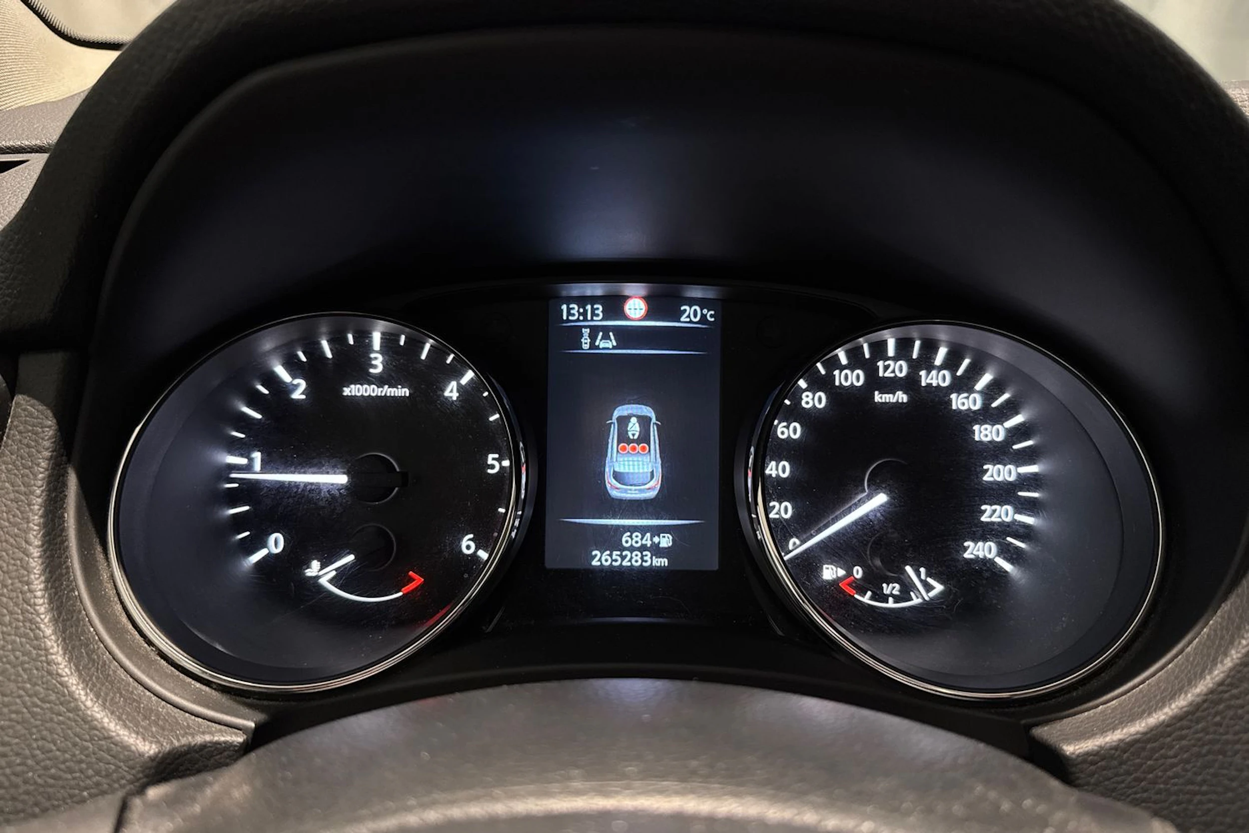 violetti Nissan Qashqai 2014 kuva 19.