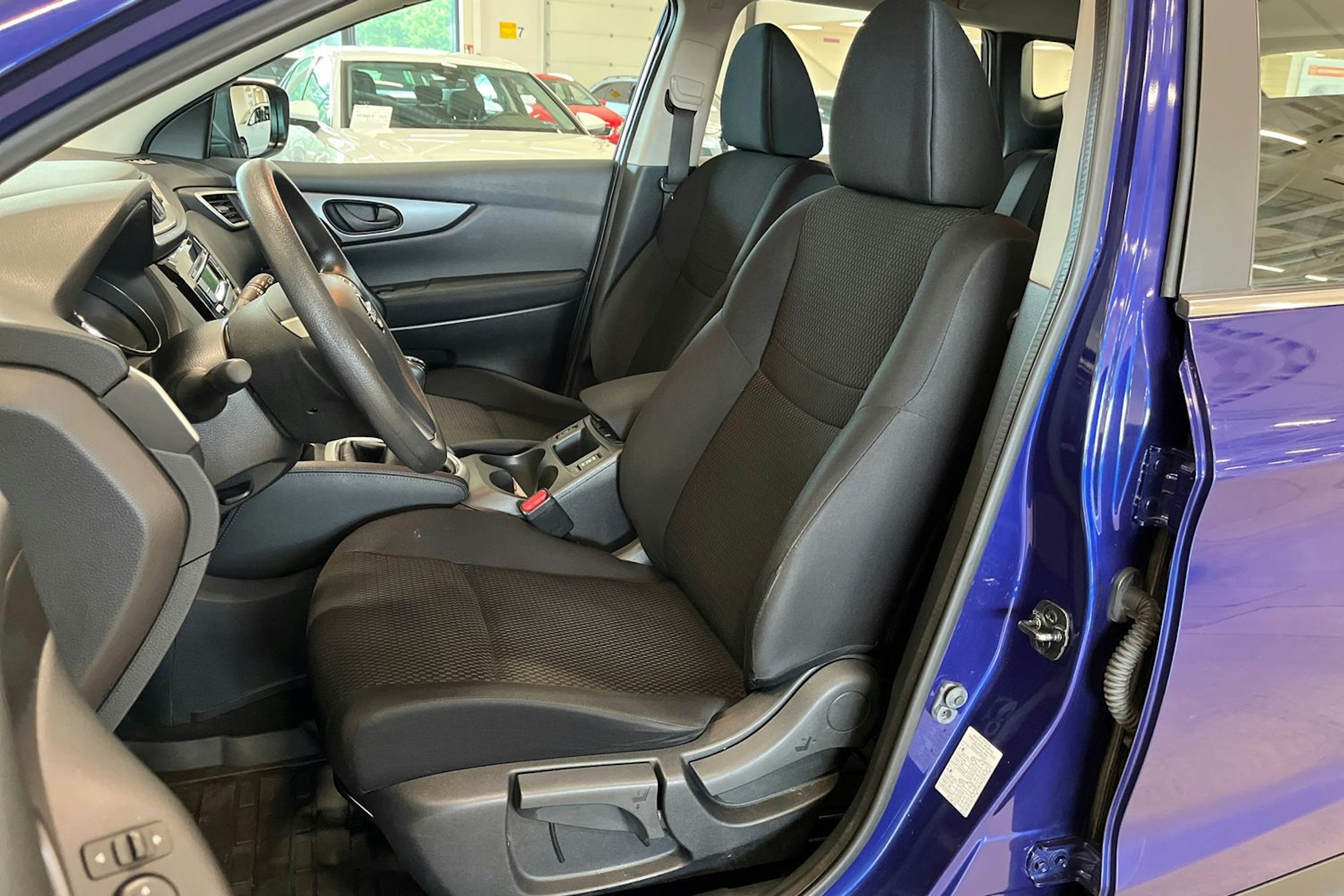 sininen Nissan Qashqai 2014 kuva 14.