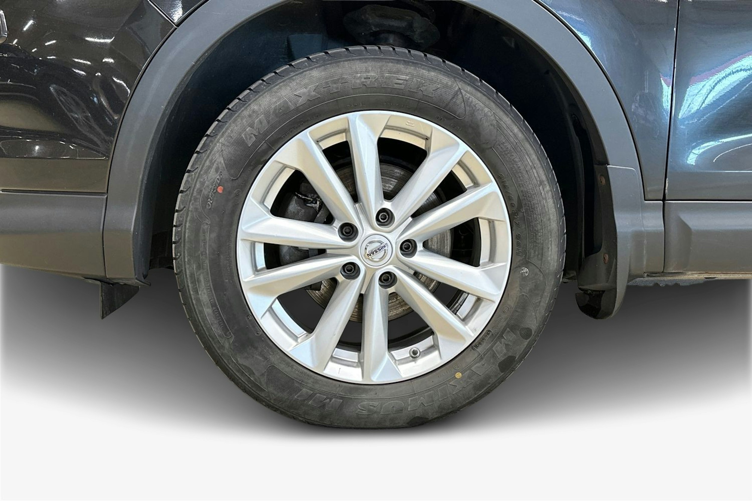 Musta Nissan Qashqai 2014 kuva 11.